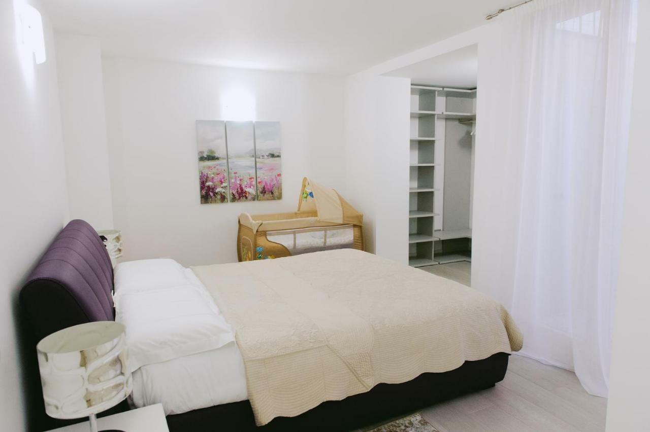 Sweet Dream Deluxe Apartment Sirmione Exteriér fotografie